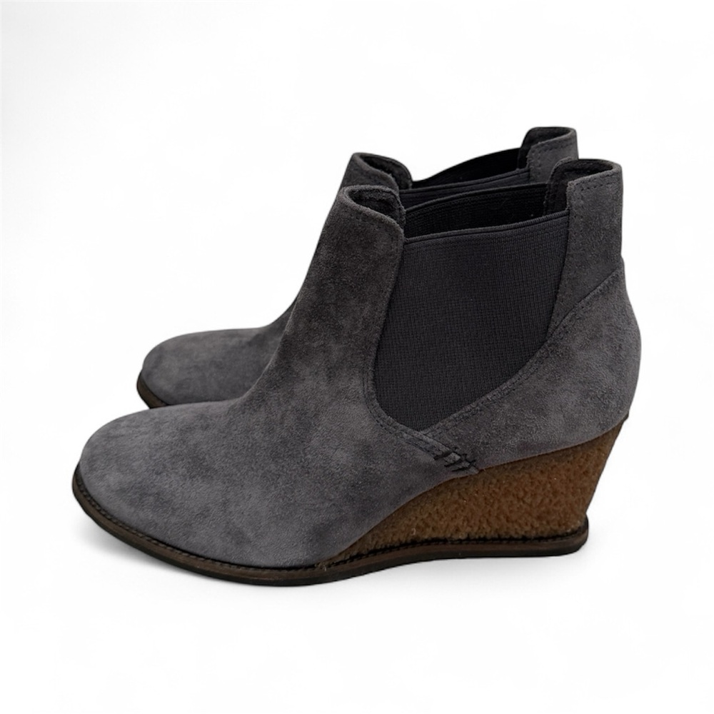 Women’s Trask Suede Gray Wedge Ankle Boots Size 9
